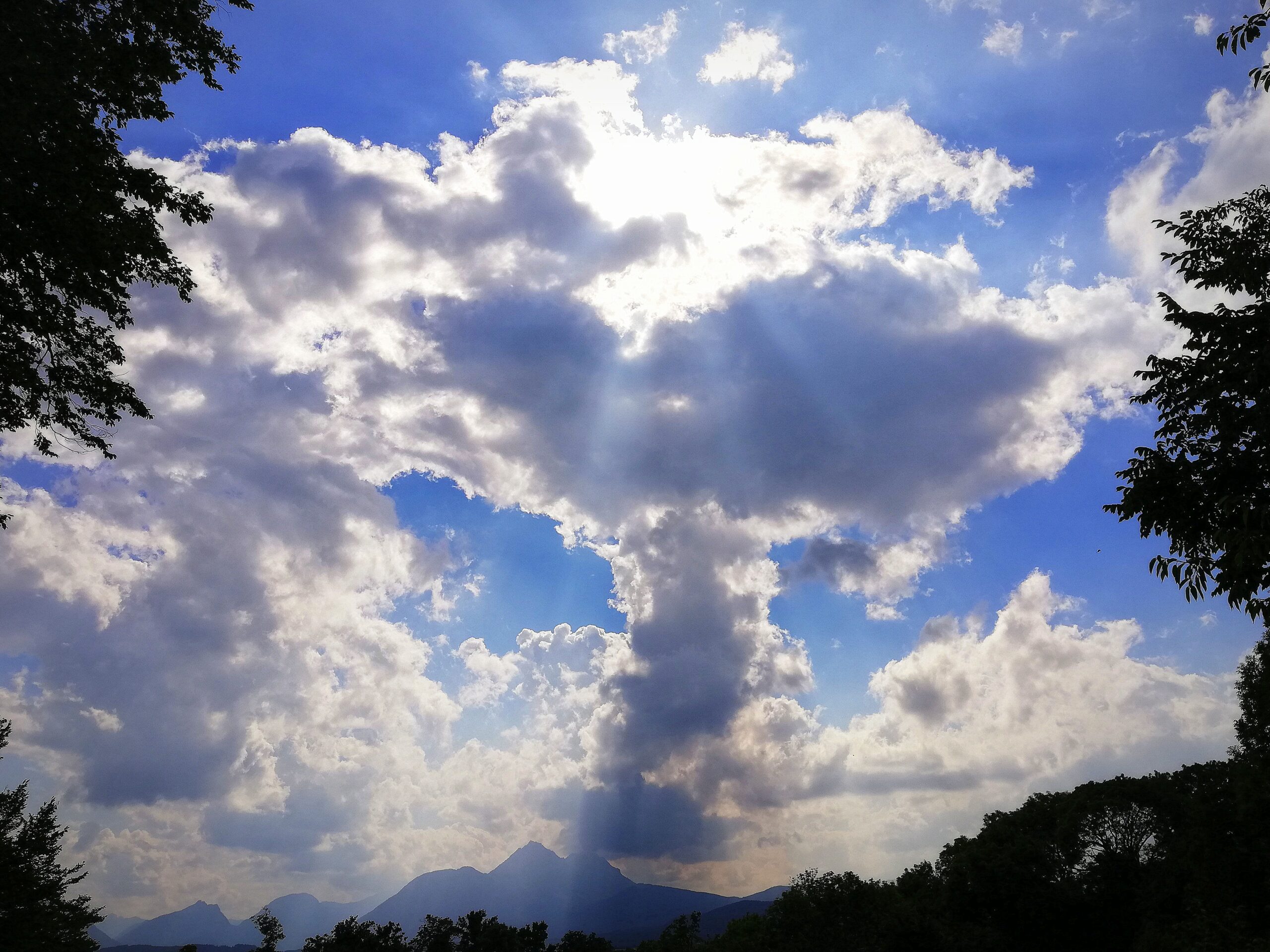 Wolkenbild RealLife cloud von Emanuel.One feat gottcc gott.cc gottone gott.one